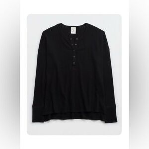 Offline by Aerie Black Waffle Henley T-Shirt - Large
